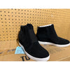 Womens Sorel Pull On Wedge *Auction Only*