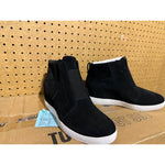 Womens Sorel Pull On Wedge *Auction Only*