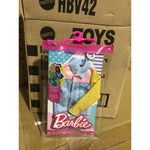 Case Of Barbie Clothes (069583)